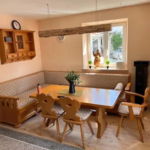 Apartment Oberbayern Lengenfeld 2 A 4 Schlafzimmer Neu Umgebaut, Purgen